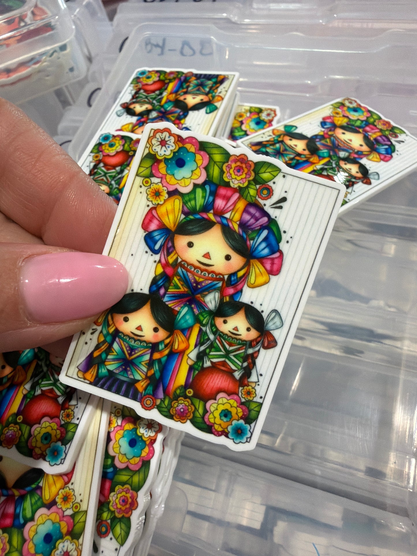3 resins 5cm Lele Folklore CBY-11