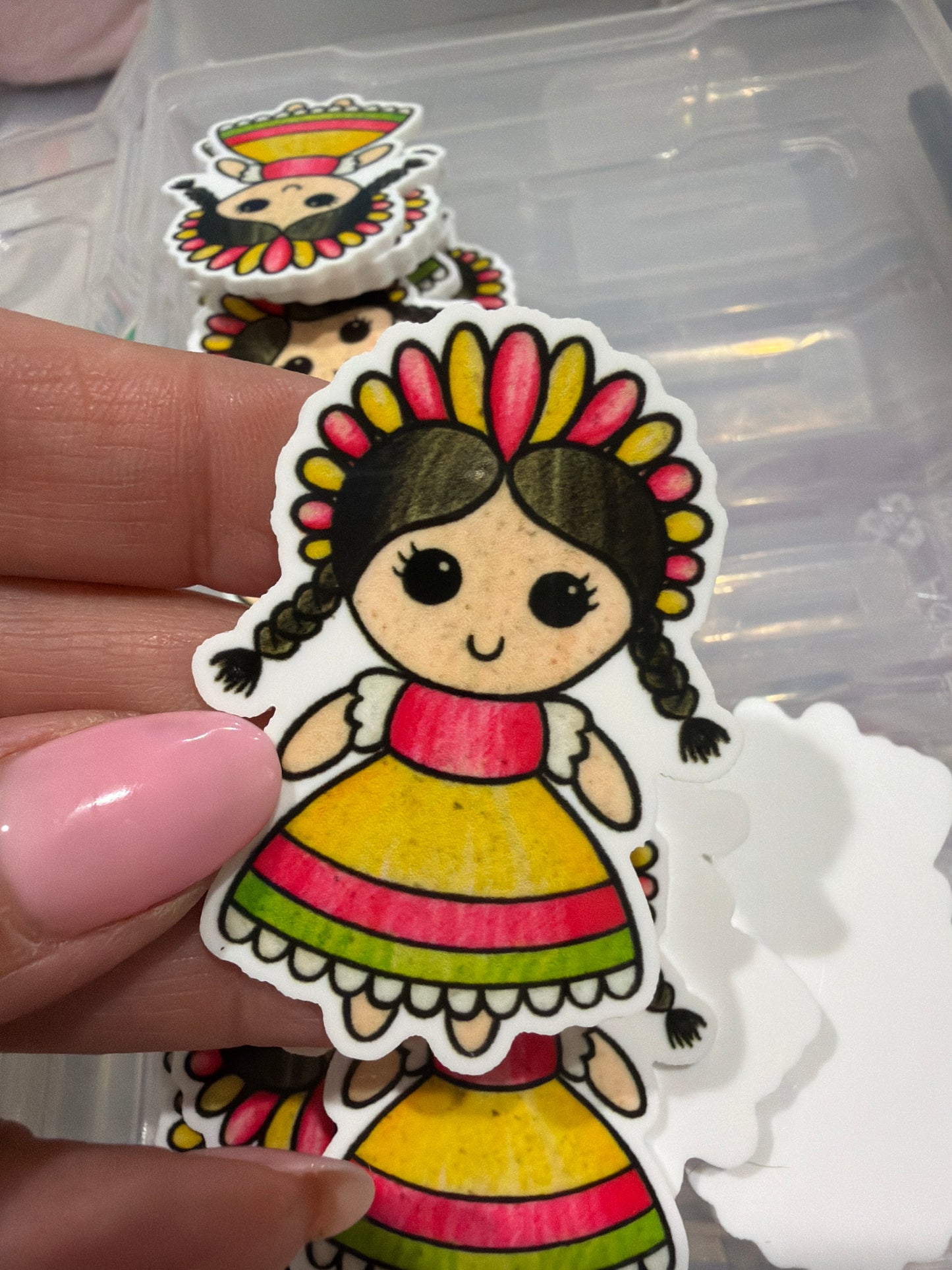 3 resins 5cm Hot Pink Yellow Lele CBY-11