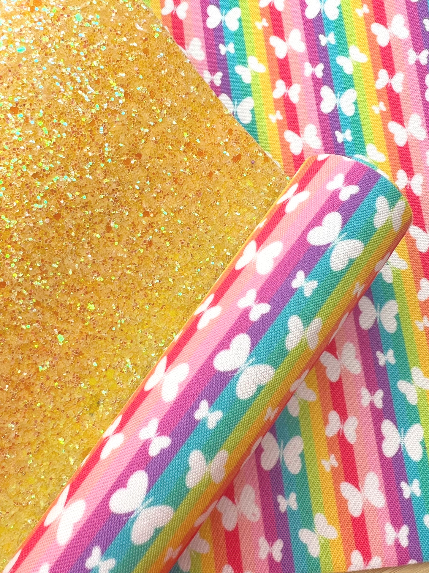 Half Roll 8x13inch Butterflies Doble Vista/Double Sided Glitter