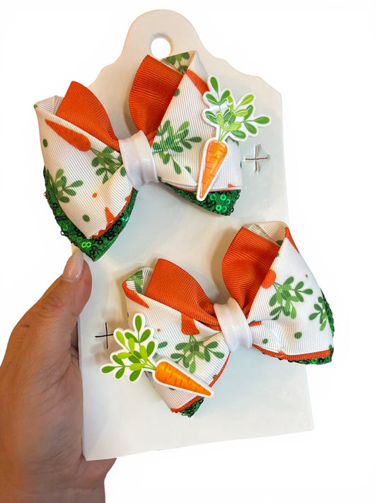 Set of 2 Bows Carrot Pairs