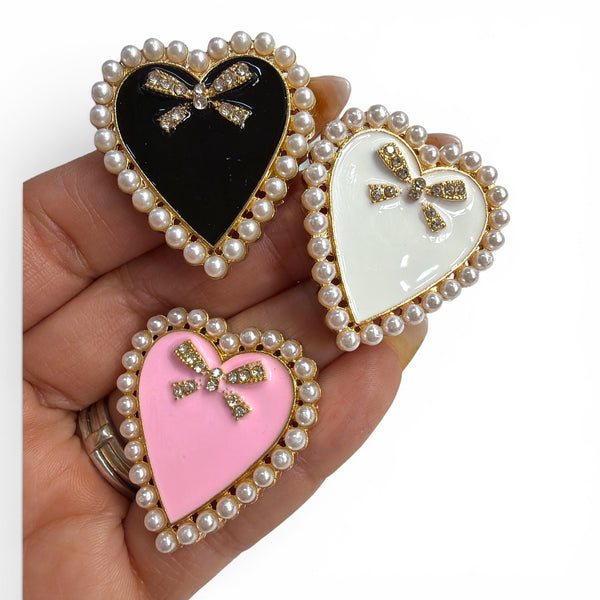Romantic Pearled Oval Heart Metallic Appliqué