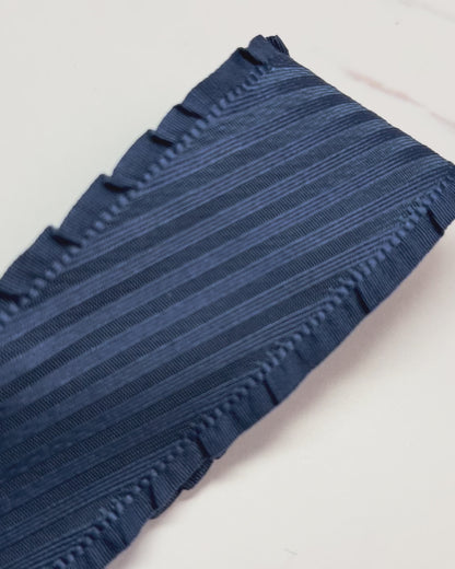 Cinta con bordes ondulados azul marino de 3,8 cm/1,5 pulgadas, 1 yarda, Orillas Olan