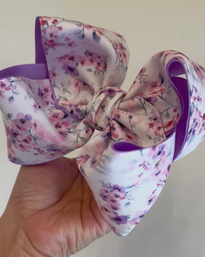 Lilac Blooms Moño Boutique Grande